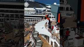 The latest cruise ship attraction, ROBOTRON! Feeling like a shaken martini! 😝 🍸   #mscseascape