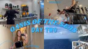 OASIS OF THE SEAS | Staying on the ship in Nassau, Bahamas